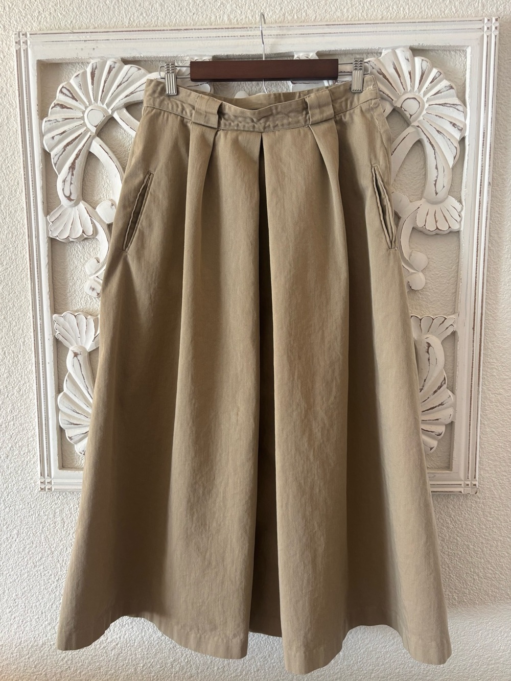 Vintage 80s Abercrombie & Fitch Cotton A-Line Midi Skirt with Pleats & Pockets